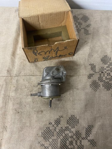 Pompe essence voiture - essence,