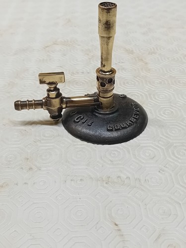 Ancien bec gaz - à,