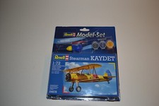 MAQUETTE  REVELL REF  04676  (  STEARMAN KAYDET  )   AU 1/72  .