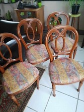 4 CHAISES EN MERISIER