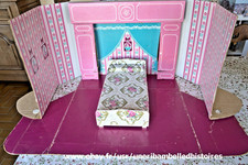 Chambre pour poupée