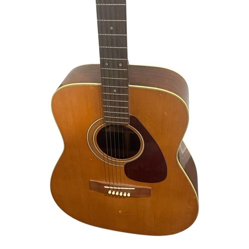 Guitare acoustique vintage