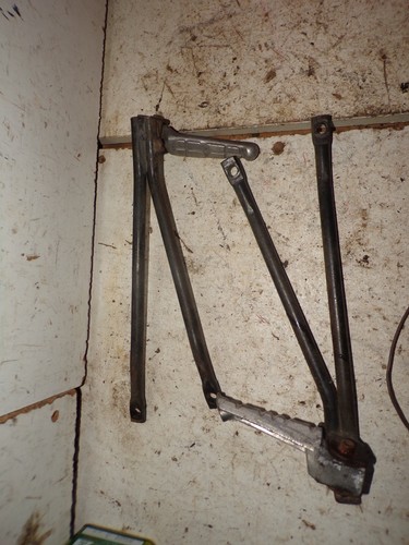 Repose pieds passager aprilia - repose,