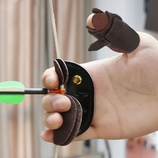 Garde-doigts à l'arc