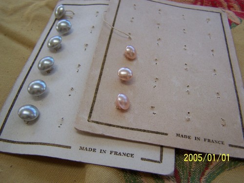 Anciens boutons 9 - boutons,