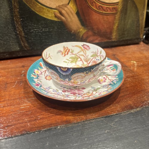 Ancienne tasse thé - ancienne,