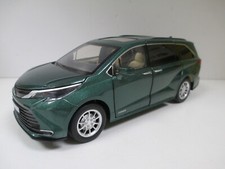 TOYOTA SIENNA Hybrid MINI VAN