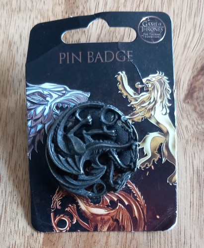 Pins pin badge - pin, game