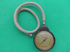 🟡 Ancien manomètre