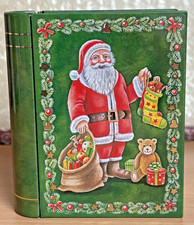 Boite en métal en forme de