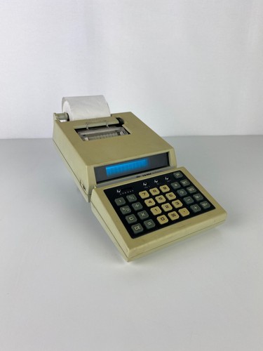 Ancienne machine calculer - machine,
