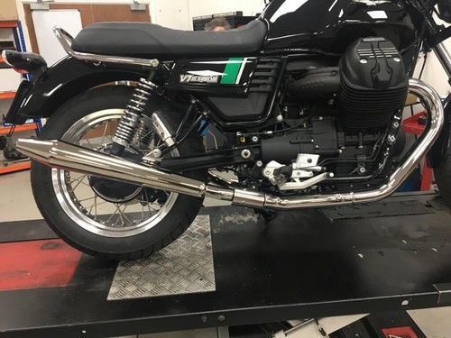 Moto guzzi v7111 exhausts - guzzi,
