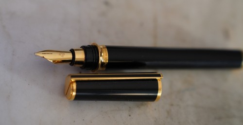Stylo plume dupont - s.t.,