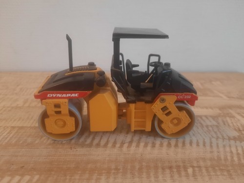 Rouleau compacteur vibrant - le,