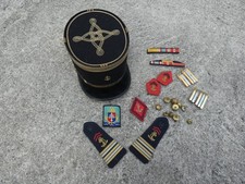 1950 Lot Insignes Barettes