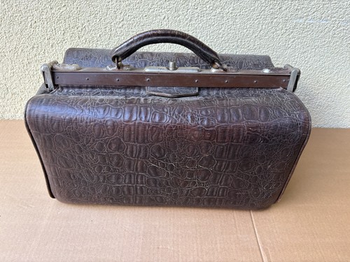 Ancien sacoche cuir médecin