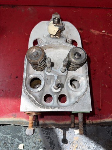 Deutz f4l912 cylinder - f4l912, head