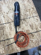 Black & Decker angle drill. Stubby 3/8  inch angle drill.