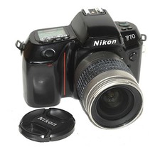 NIKON F70 ARGENTIQUE 24x36 +