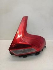 Feu arriere principal droit