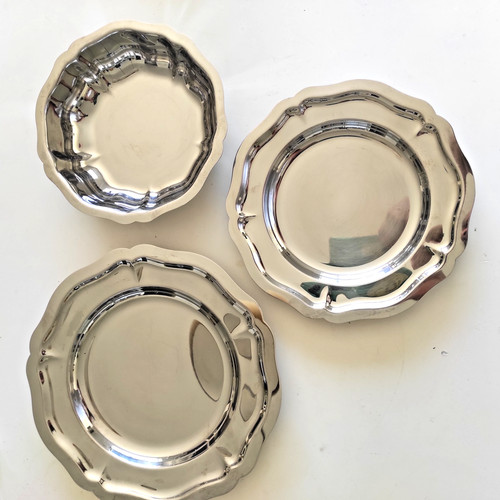 Lot plats inox ronds de - 1,