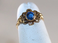 Lovely Vintage Children's Size 3.25 14k Yellow Gold Ring with blue stone
