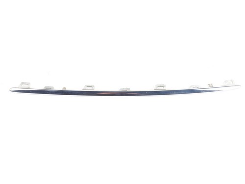 Moulure inférieure grille - moulure,