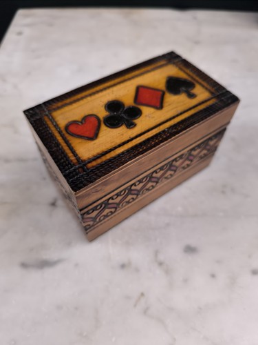 Ancienne boîte jeux de - boîte,