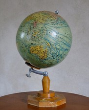 J FOREST, ancien globe