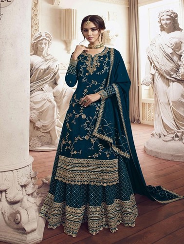 Robe soirée designer - de,