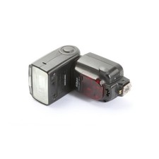 Nikon Speedlight SB-900 +