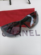Lunettes de soleil  Chanel