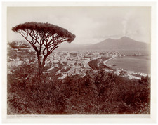 Italia, Napoli, panorama preso