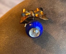 Montre Boule  ancienne broche 
