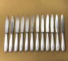 12 couteaux à entremet ART