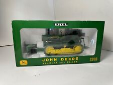 TRACTEUR A CHENILLE ERTL 1/16 Scale John Deere 420