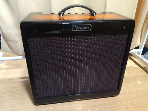 Fender guitar amplifier - fender,