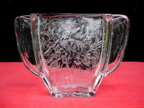 Baccarat bird butterfly - bird,