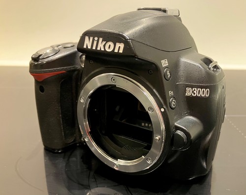 Nikon d3000 boitier appareil - nikon,