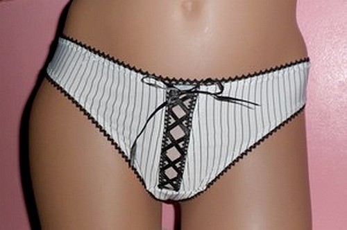 String 3839 plusieurs couleurs - string,