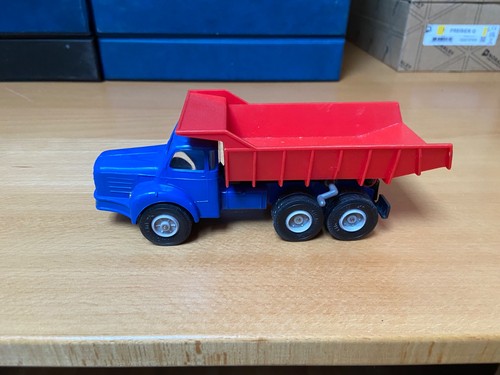 Norev plastique ancien - ancien, berliet