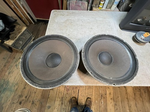 Peavey black widow 1505 - black, 1505-ka