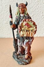 Figurine en résine-Indien- hauteur 15  cm TB état (2)