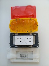 NEUF Prise double précâblée