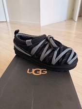 UGG Tasman Lace noires -