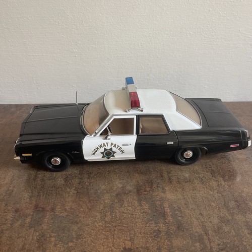 Chips 1975 dodge monaco - 1975,