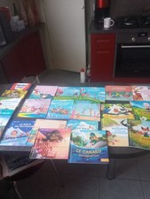 23 petits livres Hachette