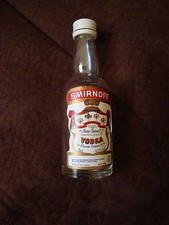 MINIATURE SMIRNOFF VODKA VIDE