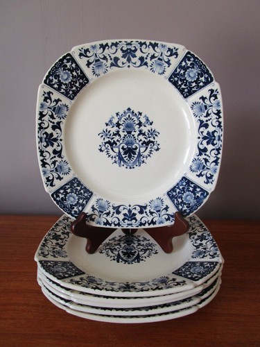 Assiettes plates carré - 6, 22,5
