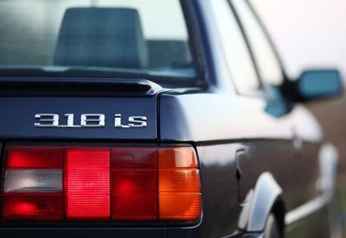 Bmw e30 becquet spoiler - e30,